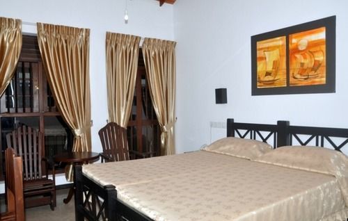 Scandinavia Hotel Hikkaduwa Ngoại thất bức ảnh
